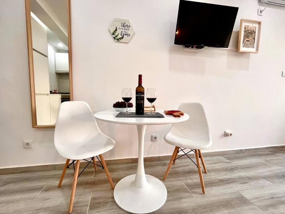 New-Romantic Studio Near The Beach! Paço de Arcos Dış mekan fotoğraf